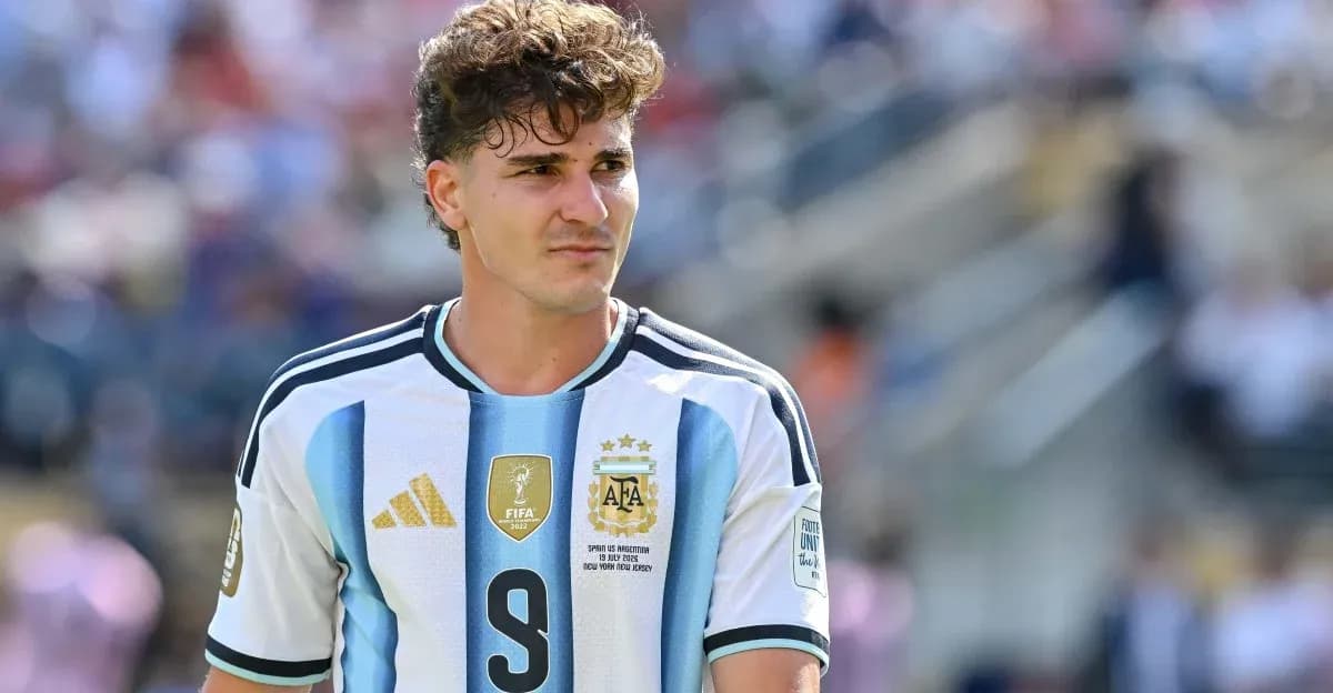 Jugador de Argentina en partido de fútbol
