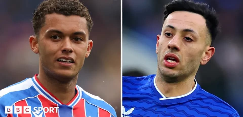 Jugadores de Crystal Palace y Everton durante un partido