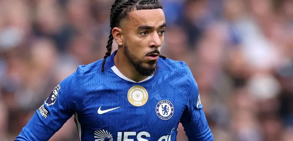 Jugador de Chelsea en acción durante un partido