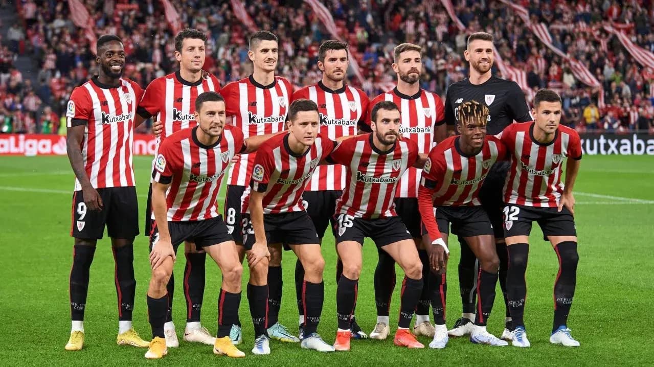 Plantilla del Athletic Club antes del partido