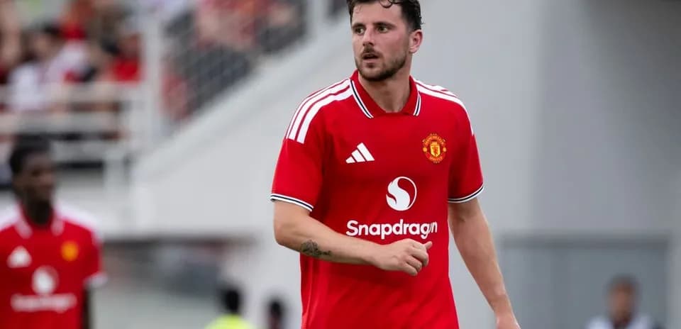 Jugador de Manchester United en campo durante el partido