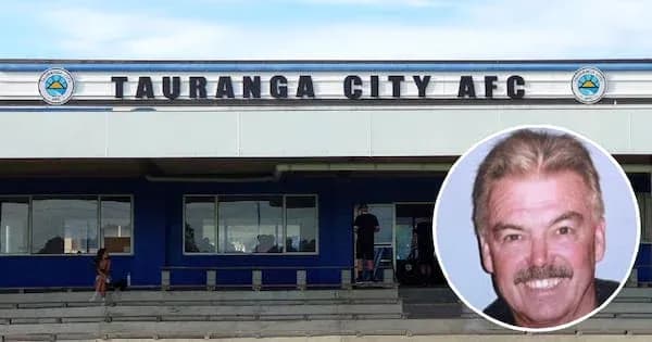 Fachada del Tauranga City AFC con personas afuera