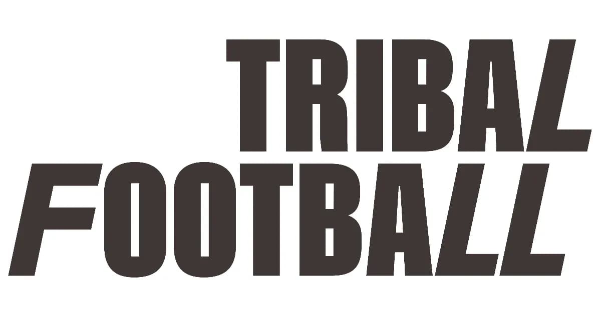 Logotipo de Tribal Football en letras grandes