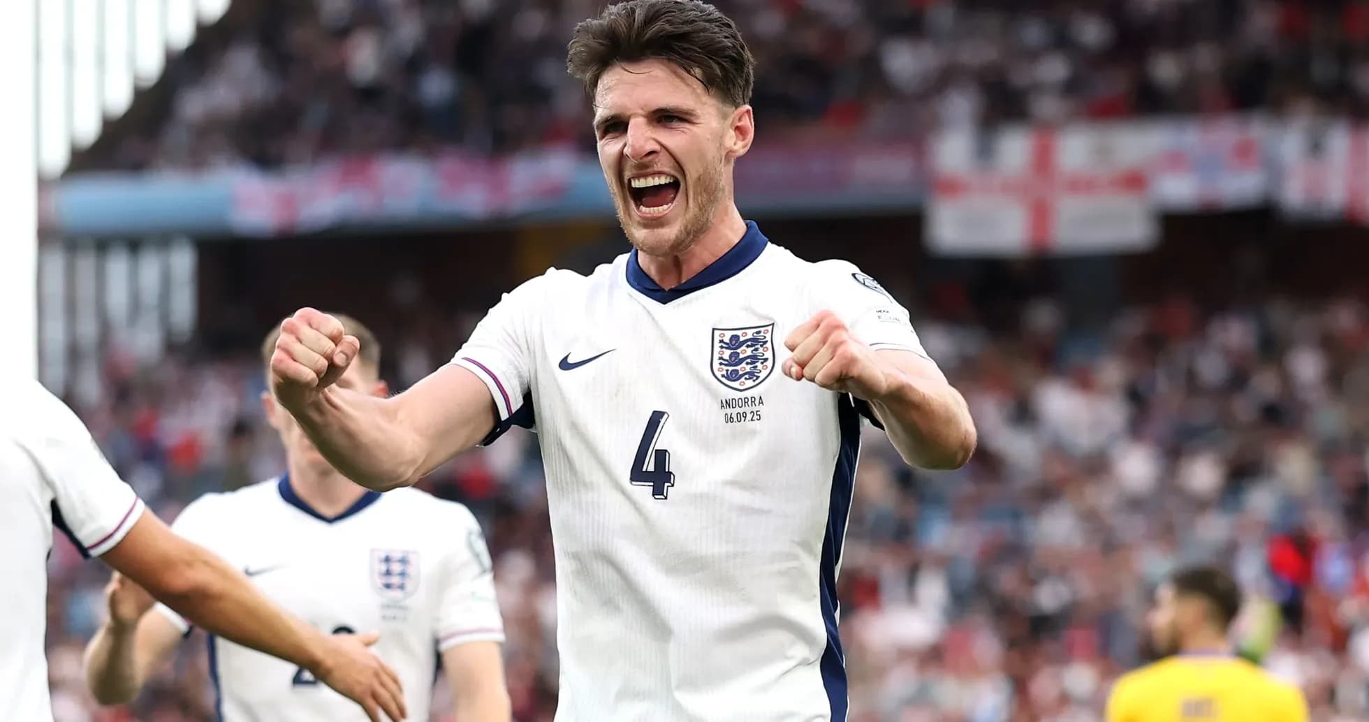 Jugador de Inglaterra celebrando un gol durante el partido