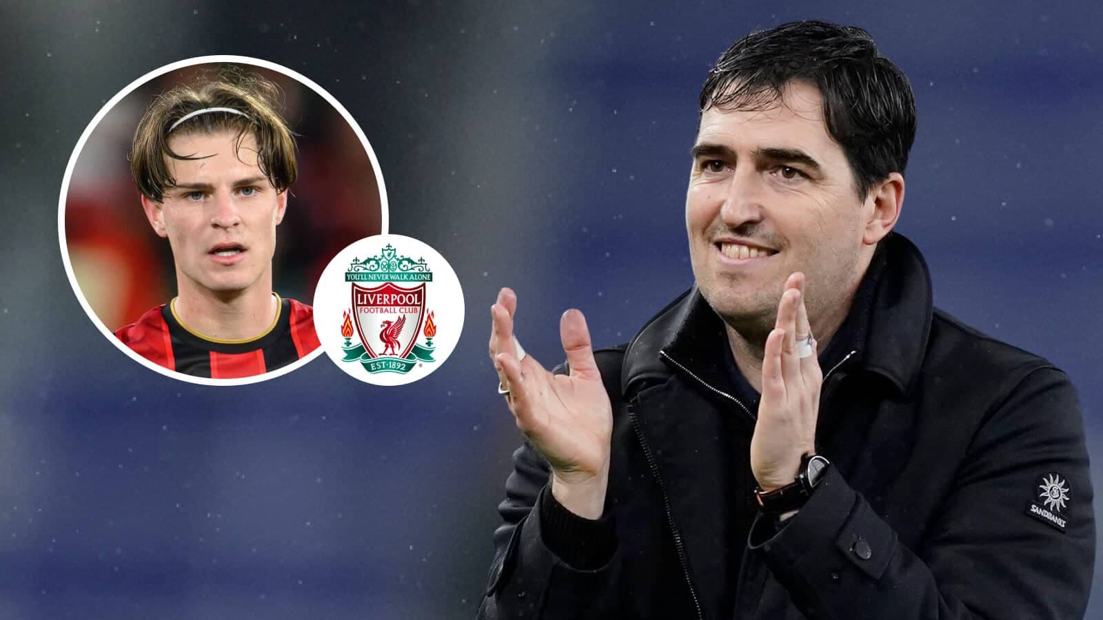 Entrenador aplaudiendo con jugador y logo de Liverpool