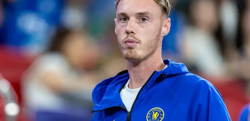 Jugador de Chelsea en la zona de calentamiento