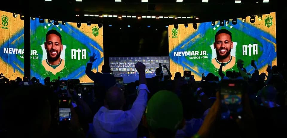 Presentación de Neymar Jr. con fondo de Brasil