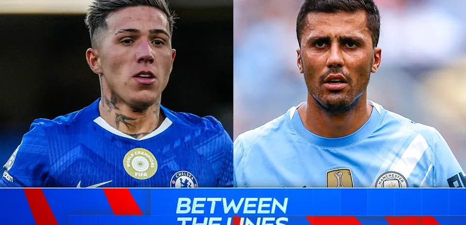 Jugadores de Chelsea y Manchester City en el campo