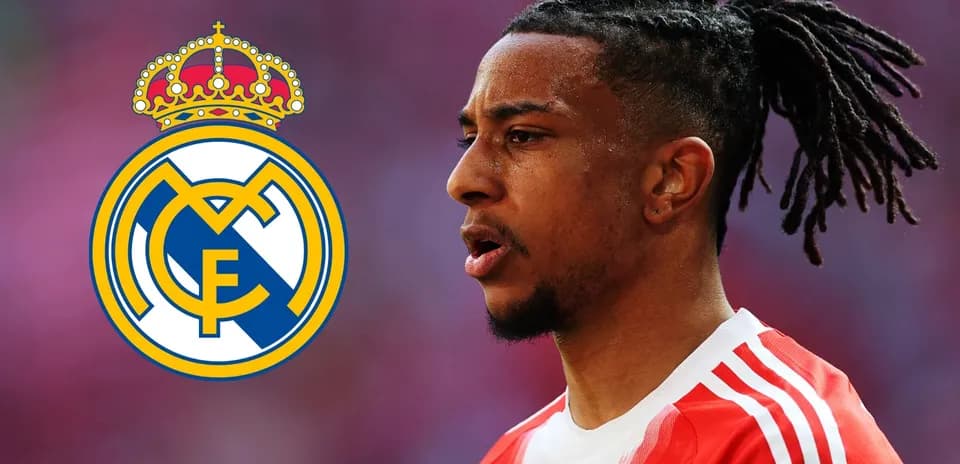Jugador de fútbol con camiseta y logo del Real Madrid