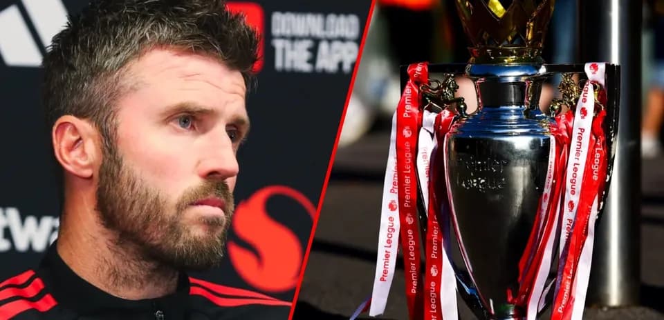 Jugador y trofeo de la Premier League juntos