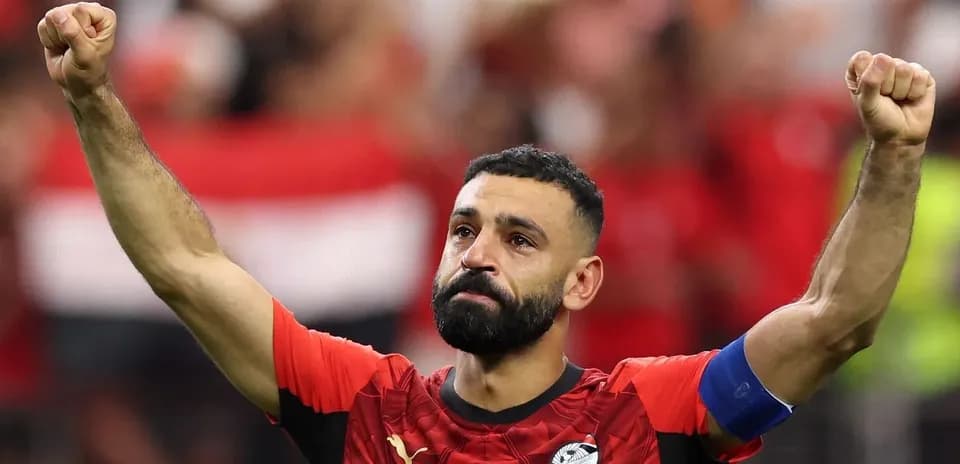 Jugador levantando el puño en celebración