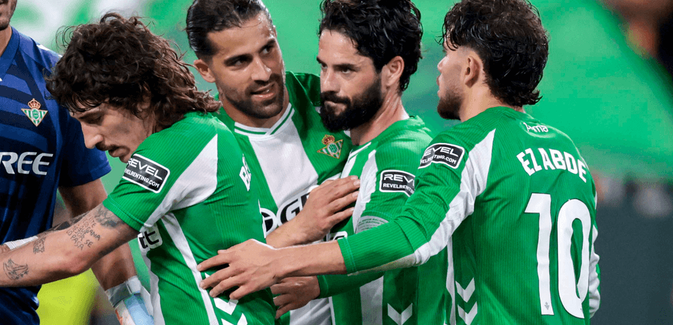 Jugadores de Real Betis celebrando un gol