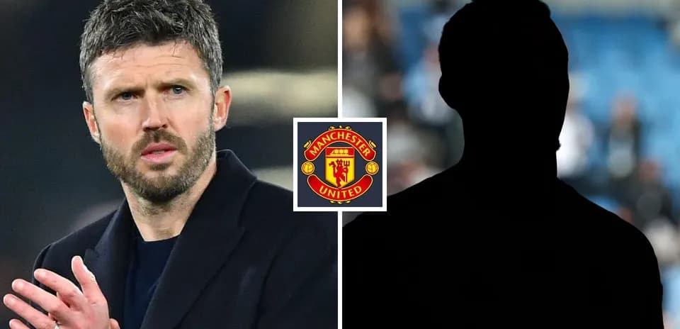 Michael Carrick aplaudiendo con logo de Manchester United