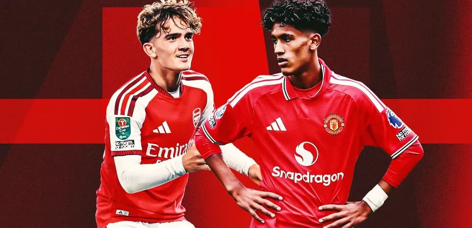 Jugadores de Arsenal y Manchester United en acción