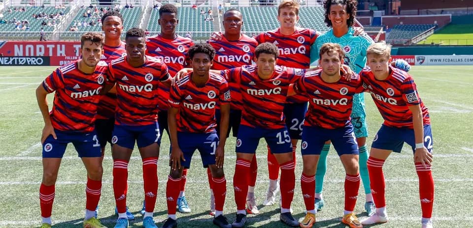 Equipo de North Texas en el campo