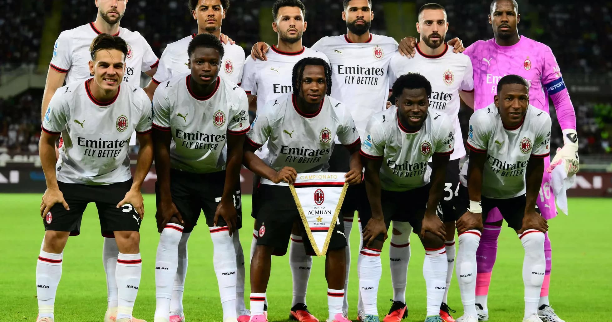 Jugadores de AC Milan posando para la foto