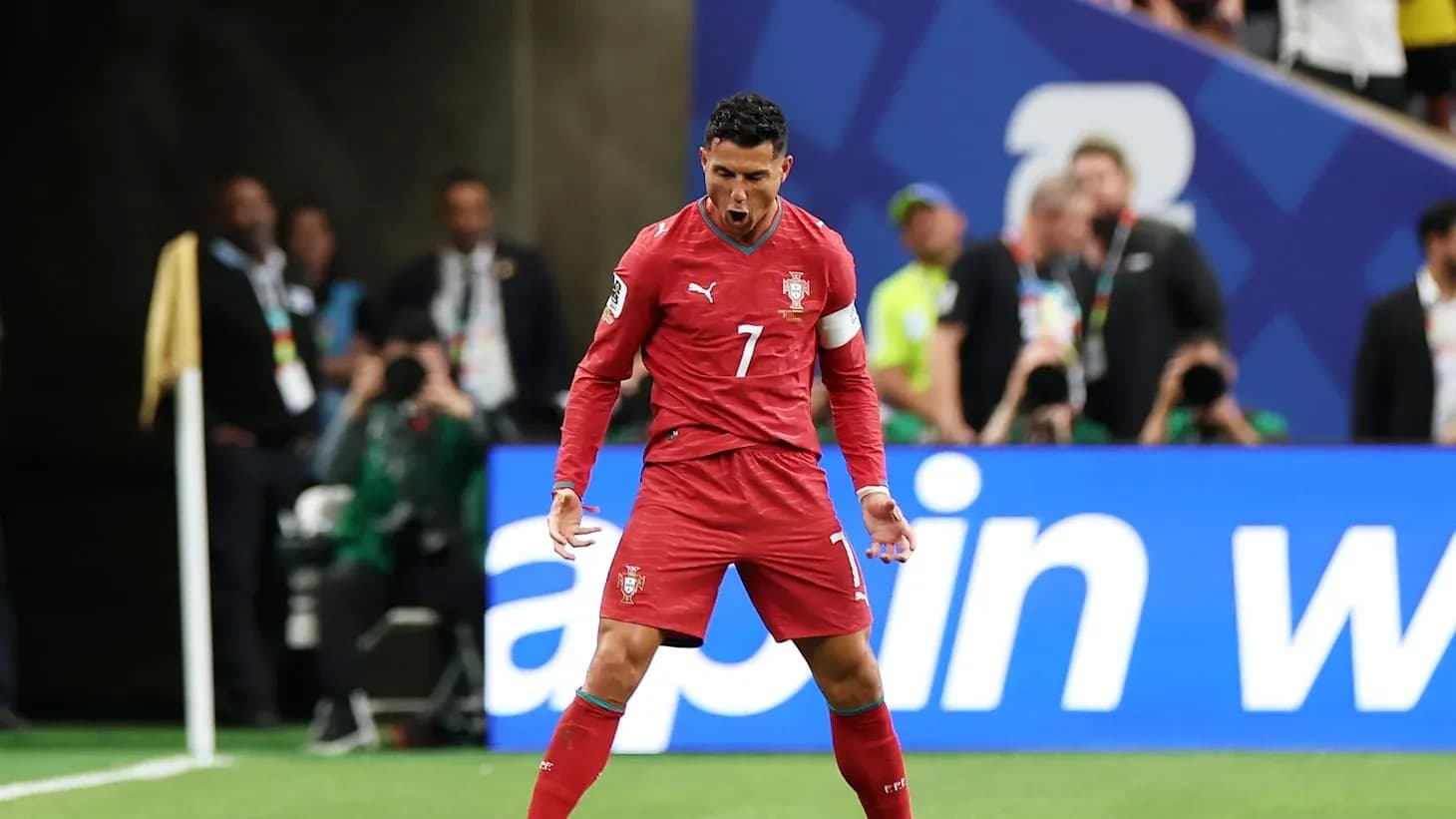 Cristiano Ronaldo celebrando un gol en el partido