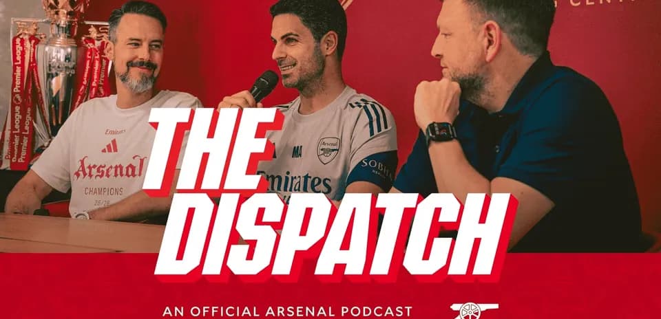 Mikel Arteta hablando en un podcast de Arsenal