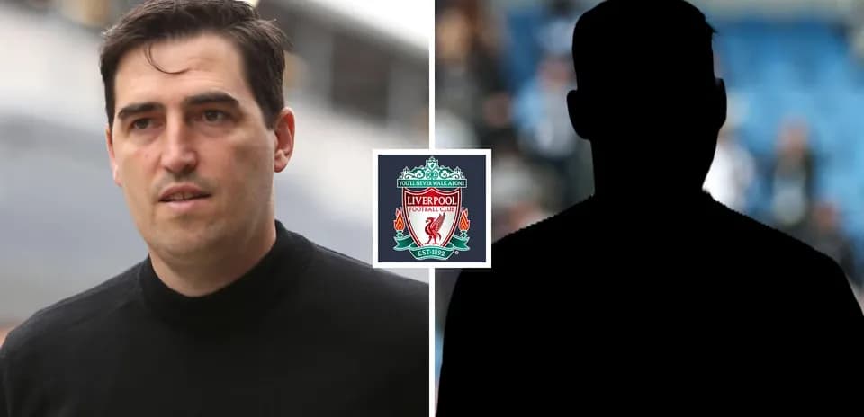 Entrenador de Liverpool caminando hacia el estadio