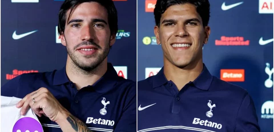 Dos jugadores de Tottenham en conferencia de prensa
