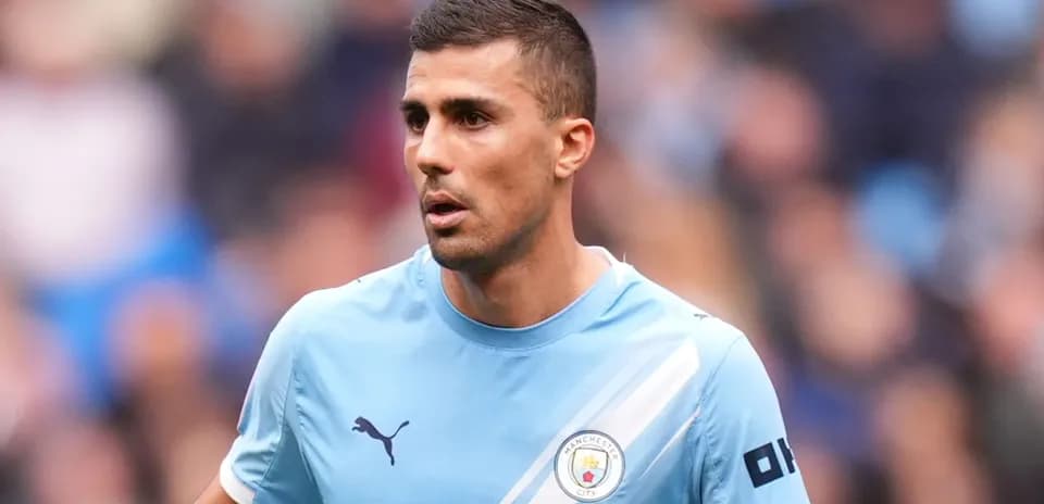 Jugador de Manchester City en acción durante un partido