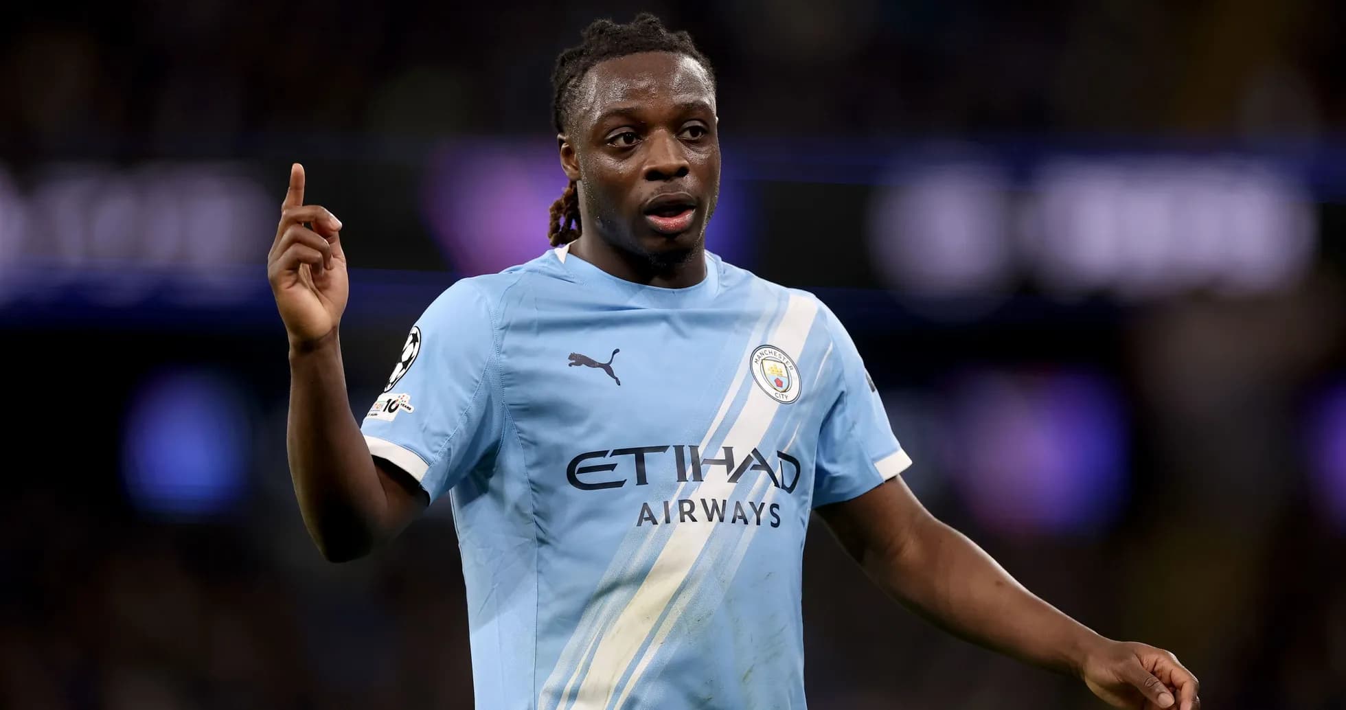 Jugador de Manchester City en acción durante el partido