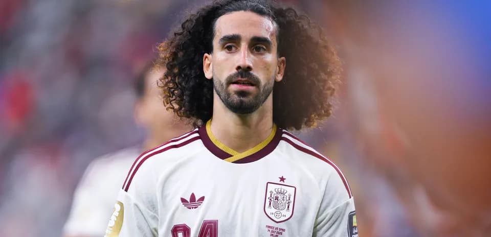Jugador de España en uniforme durante partido