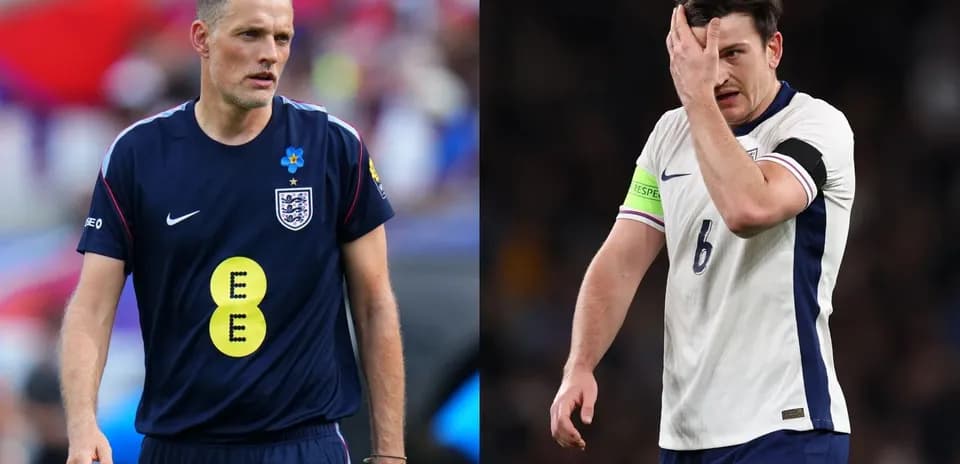 Entrenador y jugador de Inglaterra durante el partido