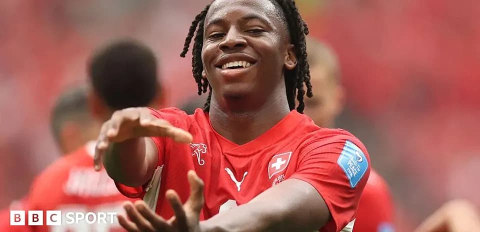 Jugador suizo sonriendo durante el partido