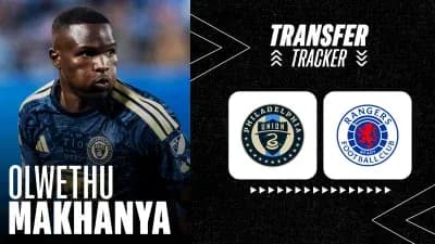 Olwethu Makhanya con escudo de Philadelphia Union y Rangers