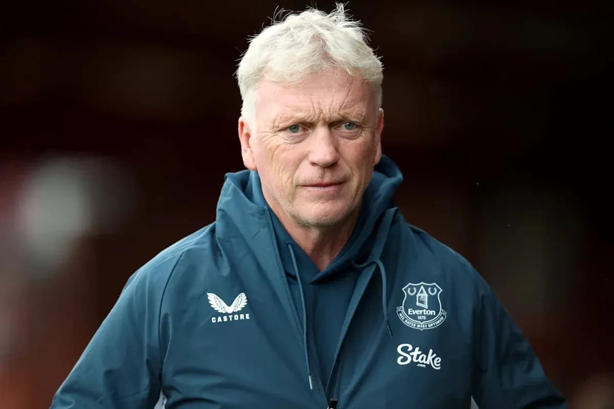 Entrenador de Everton en el campo antes del partido