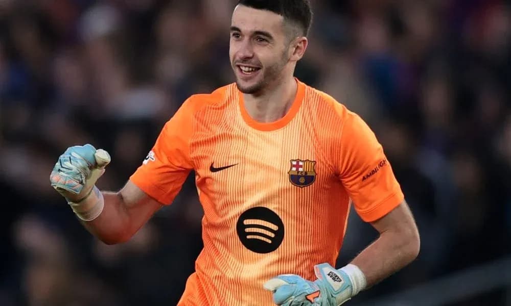 Portero de Barcelona celebrando una jugada exitosa