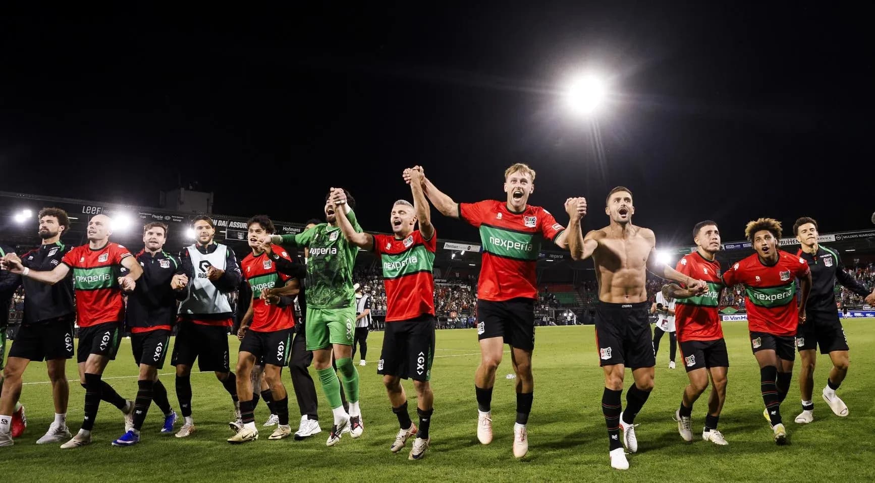 Jugadores de Bodo/Glimt celebrando la victoria
