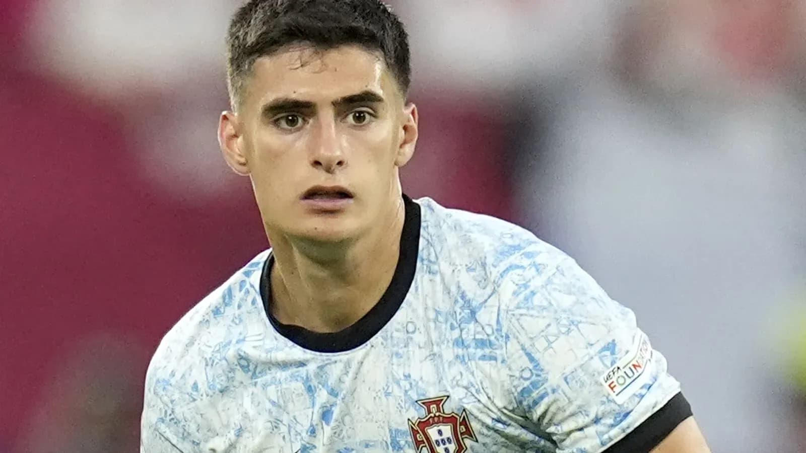 Jugador de Portugal en acción durante el partido