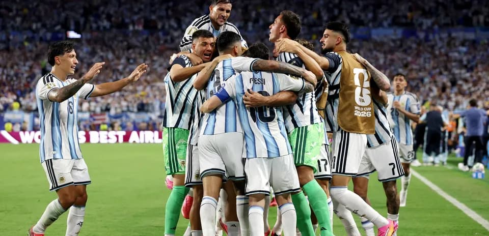 Jugadores de Argentina celebrando un gol