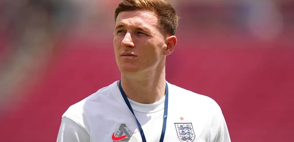 Jugador de Inglaterra observando antes del partido
