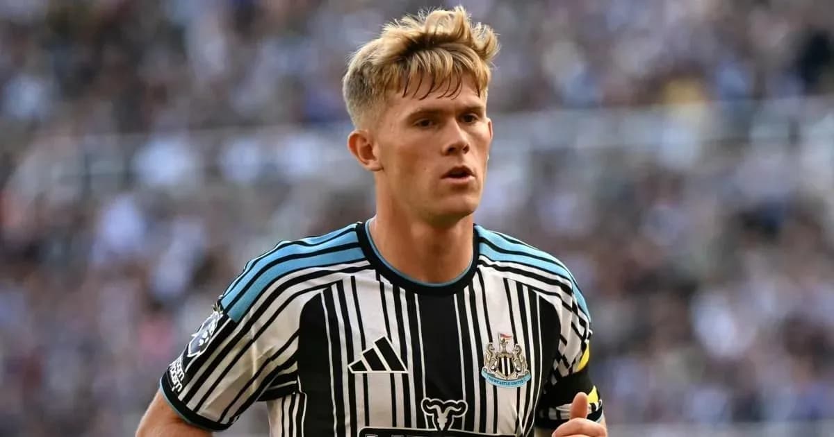 Jugador de Newcastle United en acción durante partido