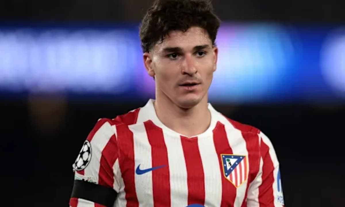 Jugador de Atlético de Madrid en el campo