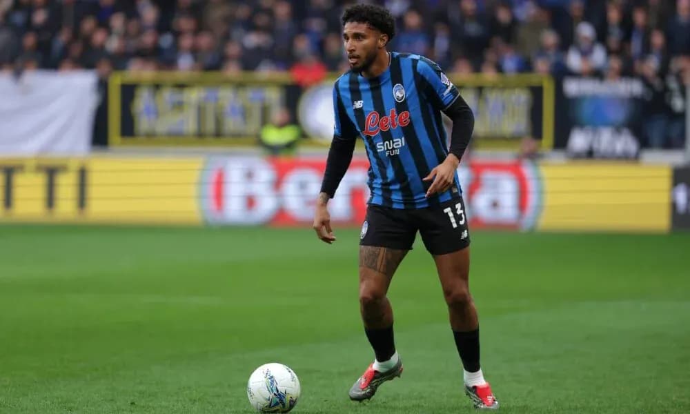 Jugador de Atalanta en acción durante un partido