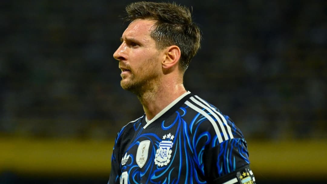 Jugador argentino en acción durante el partido