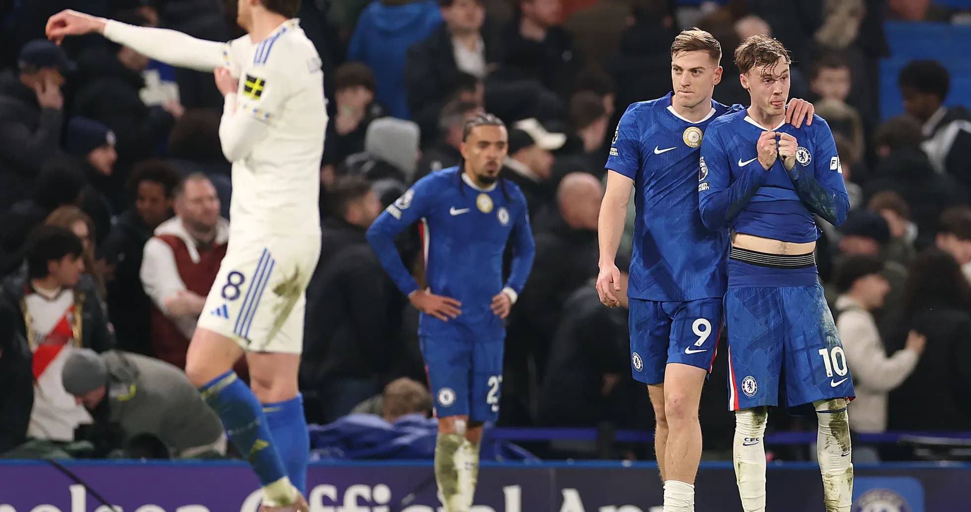 Jugadores de Chelsea tras el partido en el estadio