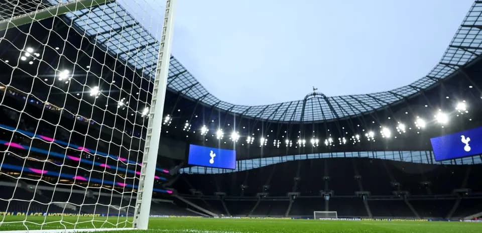 Red de la portería en el estadio de Tottenham