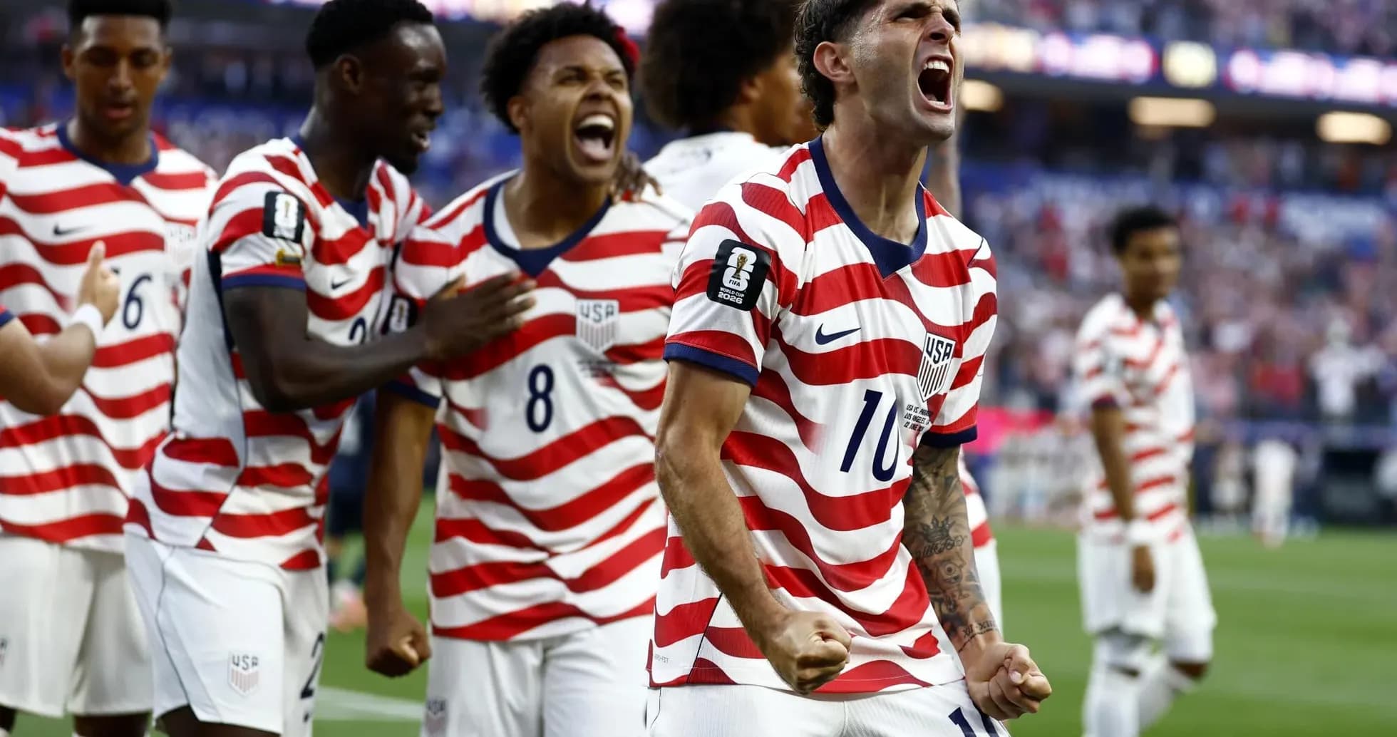 Jugadores de Estados Unidos celebrando un gol