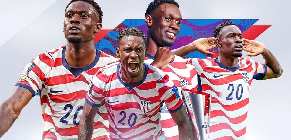 Jugador de Estados Unidos celebrando con camiseta de rayas