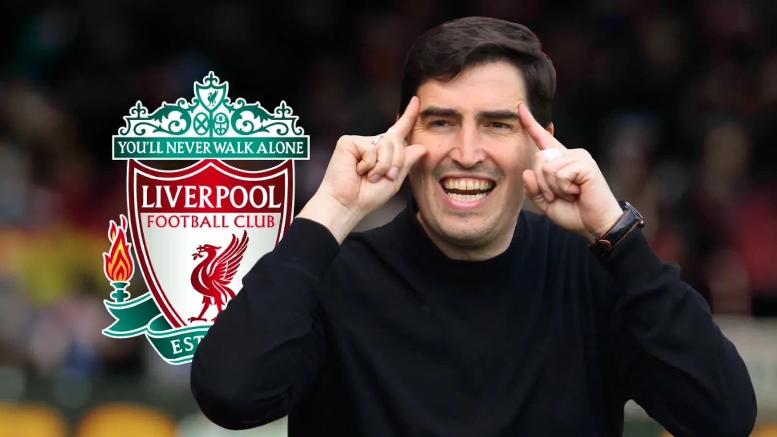 Entrenador gesticulando frente al logo de Liverpool