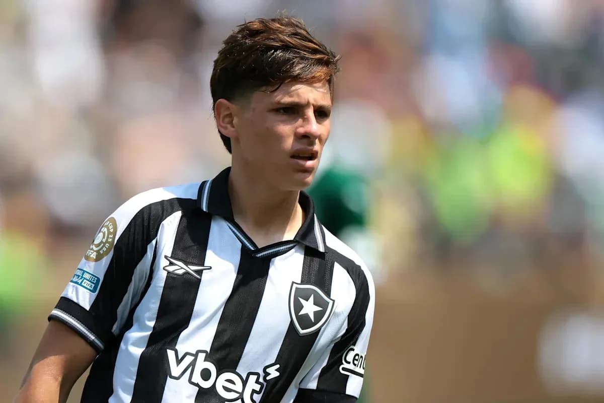 Jugador de Botafogo en partido de fútbol