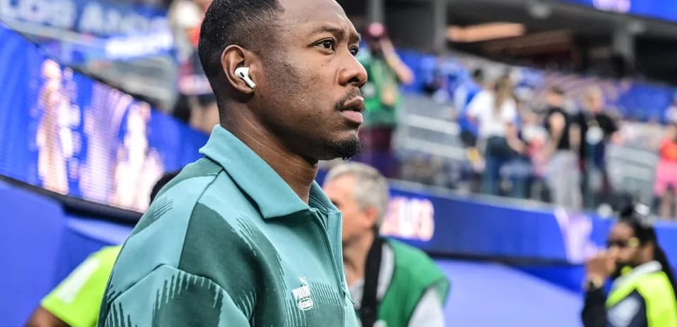 Jugador en el túnel antes del partido