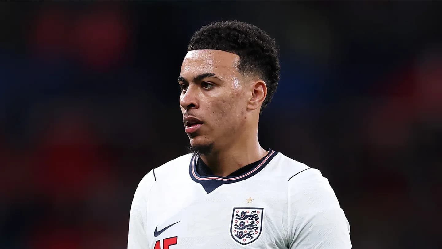 Jugador de Inglaterra en acción durante el partido