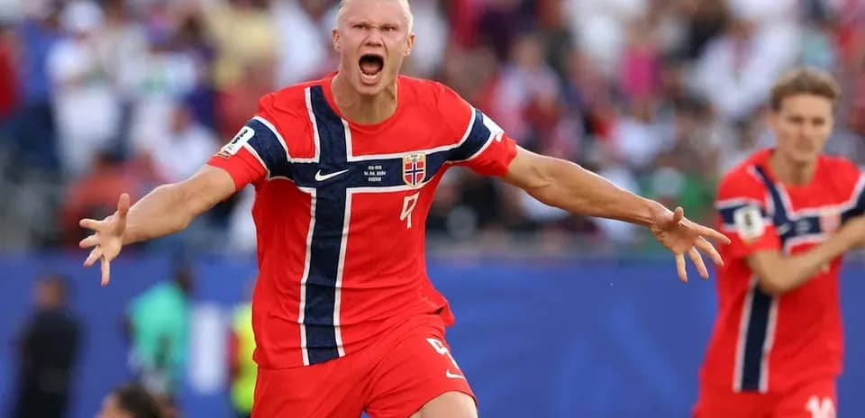 Jugador noruego celebrando un gol en el Mundial