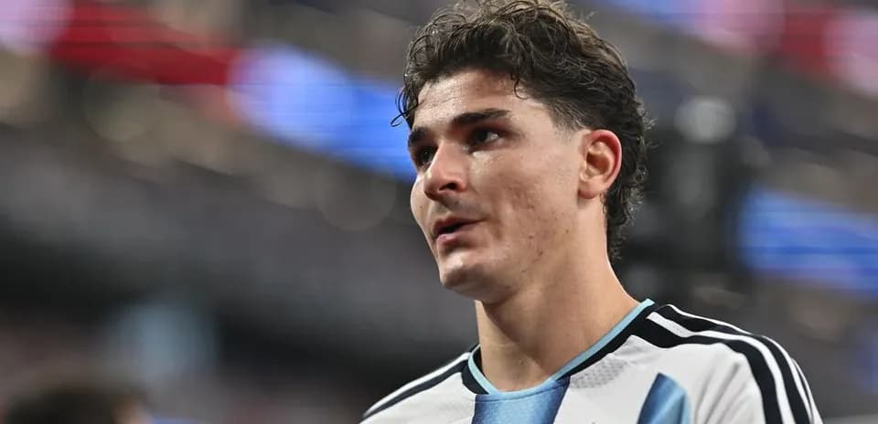 Jugador argentino en uniforme durante el partido